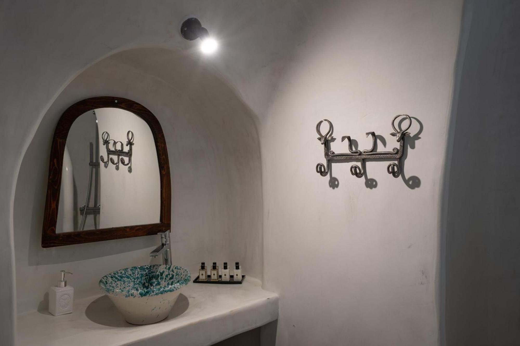 Madame Kalitsi Cozy Suites Φηρά Εξωτερικό φωτογραφία